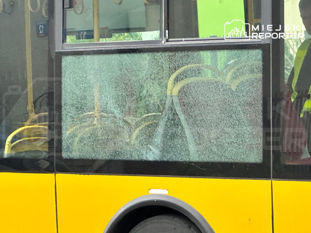 Ostrzelali z wiatrówki miejski autobus w Ursusie