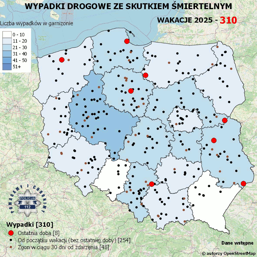 Mapa przedstawiająca wypadki drogowe ze skutkiem śmiertelnym w wakacje 2025, z oznaczeniami miejsc zdarzeń.