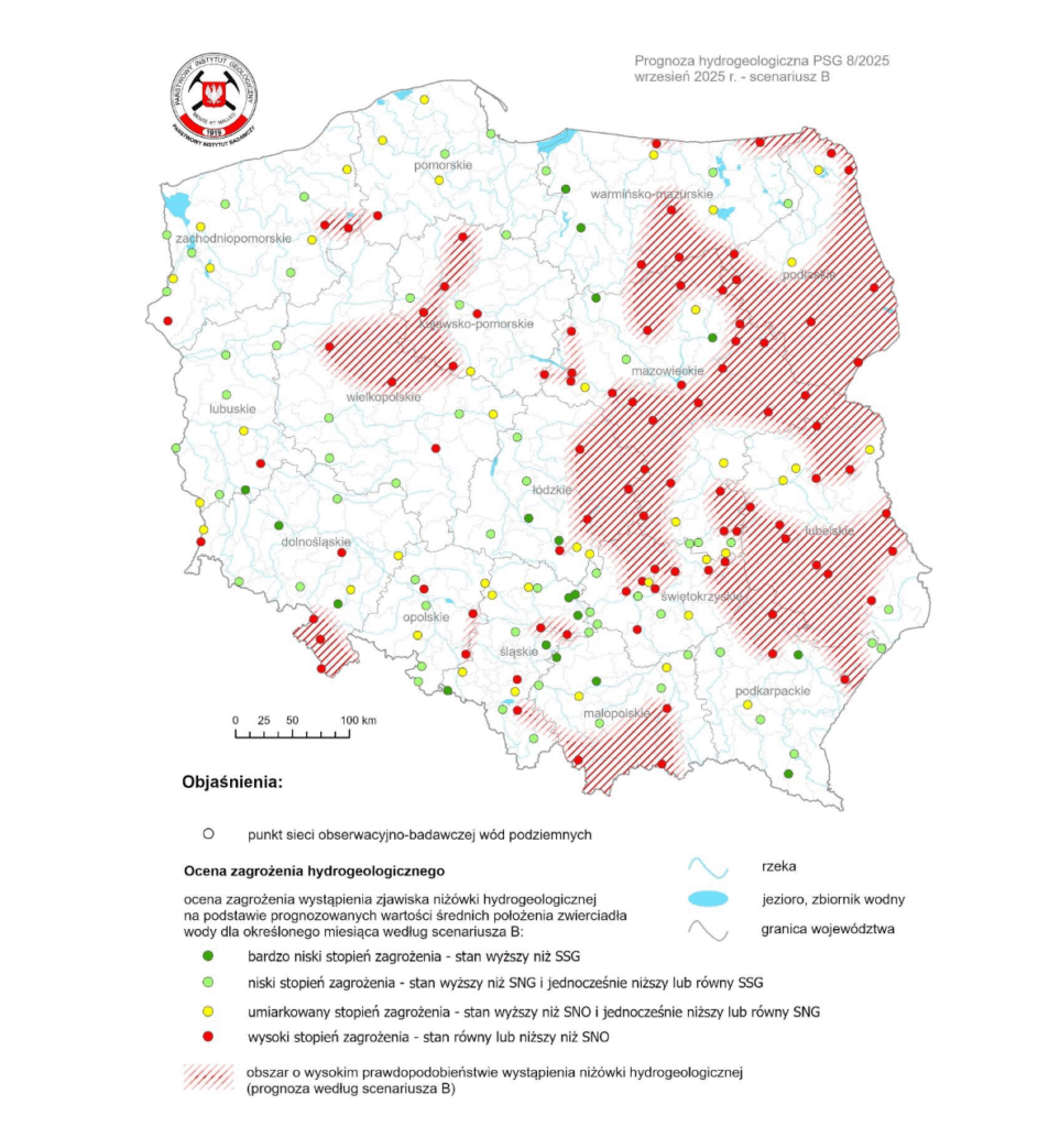 Mapa z prognozą hydrogeologiczną na wrzesień 2025 roku, z oznaczeniami punktów obserwacyjnych i poziomem zagrożenia.