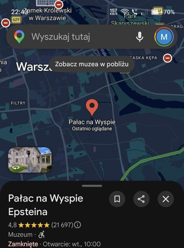 Mapa z zaznaczonym Pałacem na Wyspie, z informacją o ocenie, godzinach otwarcia i lokalizacją w Warszawie.